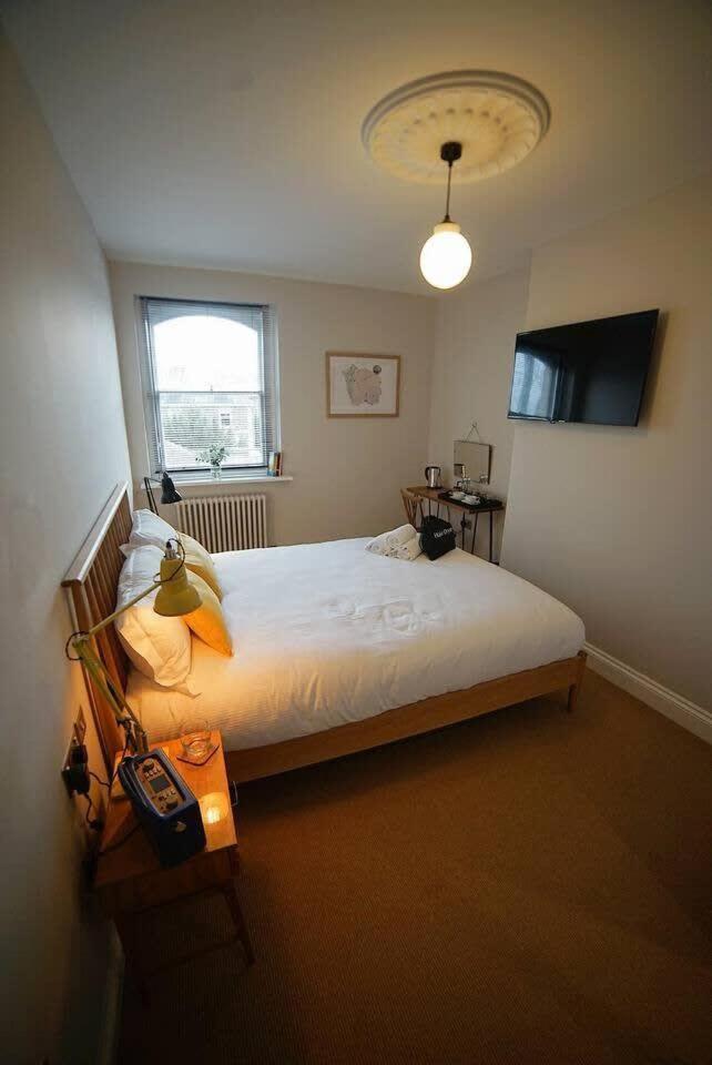 The Alma Taverns Boutique Suites - Room 3 - Hopewell Bristol Exterior photo